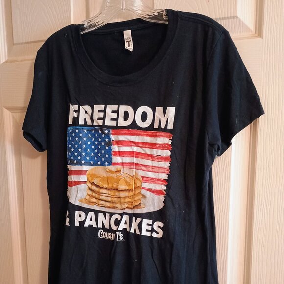 Cousin T's Freedom And Pancakes Tshirt, Black, XL, Trump - Picture 1 of 4